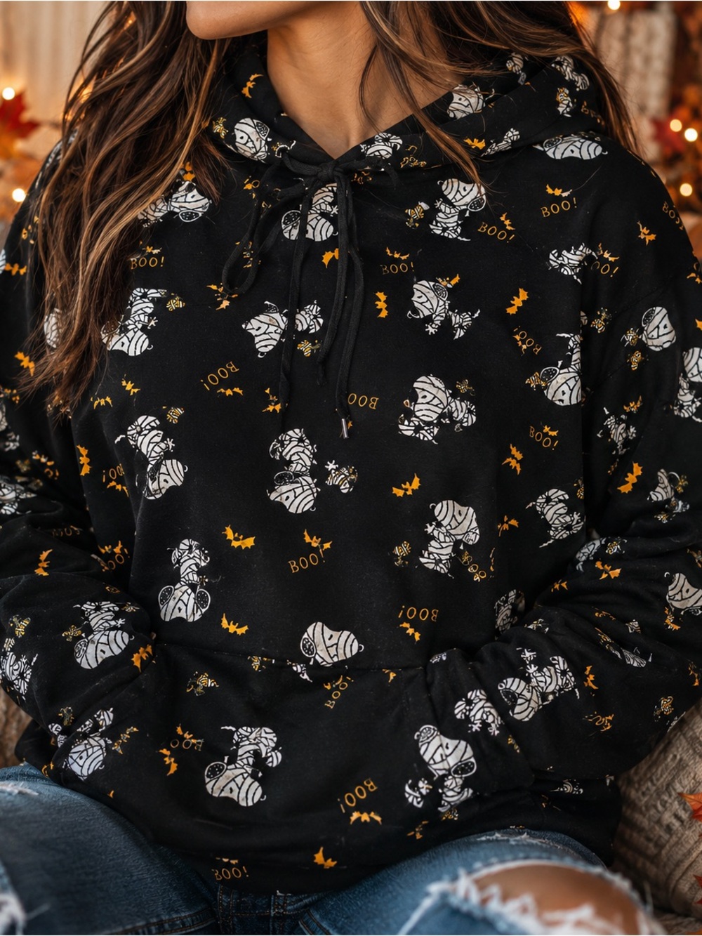 Peanuts Women’s Black Snoopy Mummy Halloween Hoodie Medium
